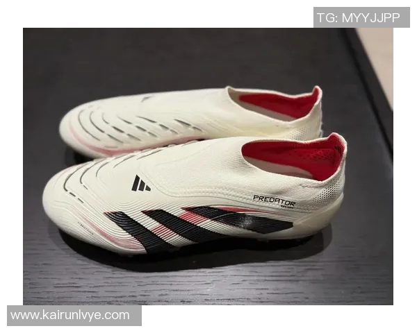 足球明星选球鞋尺码的秘诀与技巧分享让你也能找到合适的鞋子 足球明星选球鞋尺码的秘诀与技巧分享让你也能找到合适的鞋子